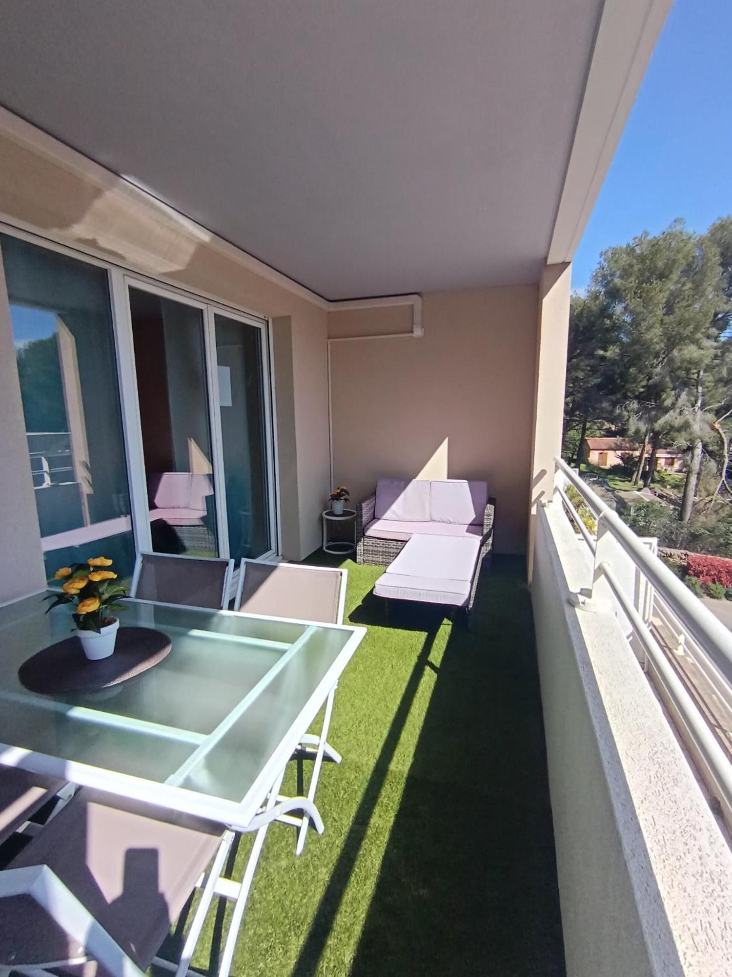 Le Mont Royal Appartement La Ciotat Buitenkant foto